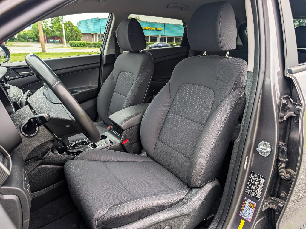 Used 2020 Hyundai Tucson Sport w/ Cargo Package AWD/4WD image 14