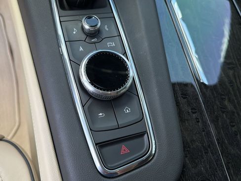 Certified 2023 Cadillac Escalade ESV Premium Luxury w/ Performance Package RWD image 29