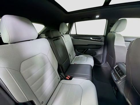 New 2026 Volkswagen Atlas Cross Sport SEL R-Line AWD/4WD image 27