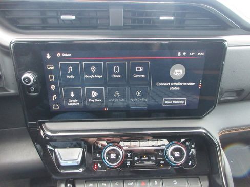 Certified 2023 GMC Sierra 1500 AT4 w/ AT4 Premium Package image 37