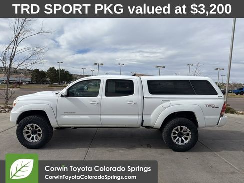 Used 2013 Toyota Tacoma 4x4 Double Cab w/ TRD Sport Pkg image 5