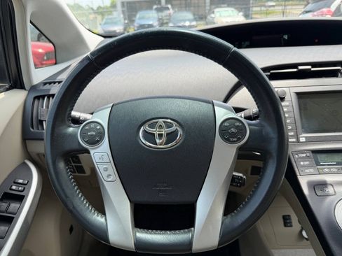 Used 2010 Toyota Prius Five FWD image 18