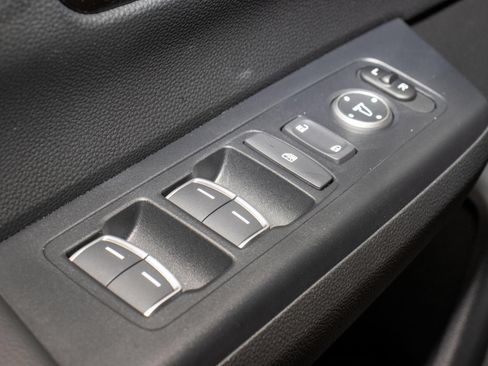 Certified 2025 Honda CR-V EX-L image 28