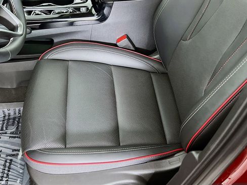 Certified 2023 Buick Envision Essence w/ Sport Touring Package AWD/4WD image 18