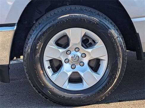 Certified 2022 RAM 1500 Big Horn image 32