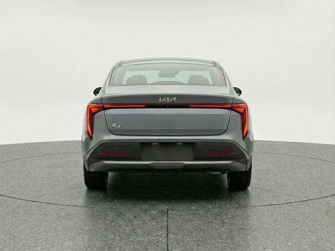Used 2025 Kia K4 FWD image 7
