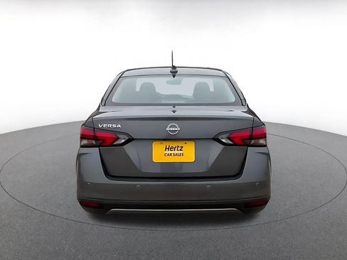 Used 2025 Nissan Versa SV FWD image 12