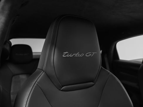 Certified 2023 Porsche Cayenne Turbo GT AWD/4WD image 24