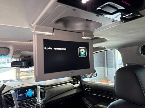 Used 2015 Chevrolet Suburban LTZ AWD/4WD image 14