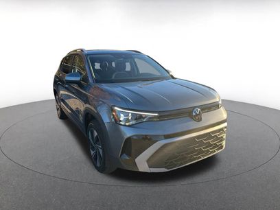 Used 2025 Volkswagen Taos SE