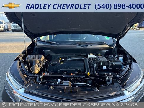 Certified 2024 Chevrolet Equinox LT w/ LPO, Floor Liner Package image 9