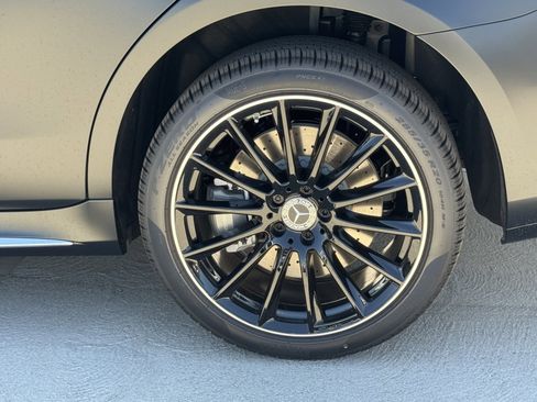 New 2026 Mercedes-Benz S 580e 4MATIC Sedan image 14