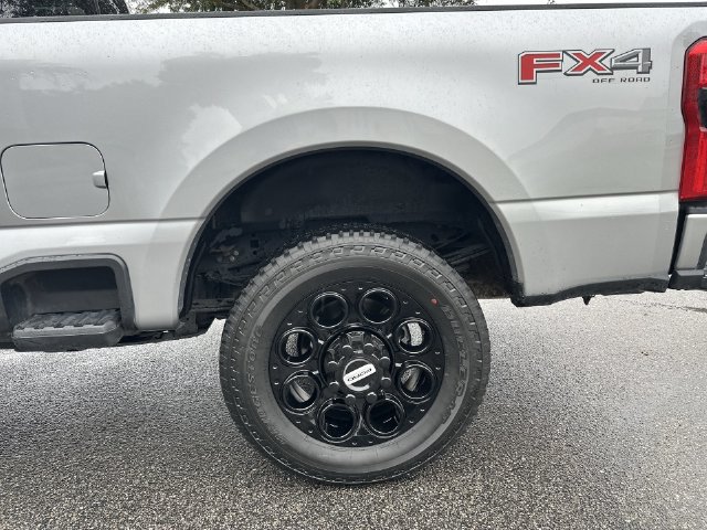 Certified 2024 Ford F250 XLT w/ XLT Premium Package AWD/4WD image 10