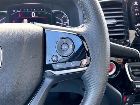 Used 2022 Honda Passport Elite image 15