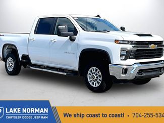 Used 2025 Chevrolet Silverado 2500 LT w/ Convenience Package AWD/4WD video 1