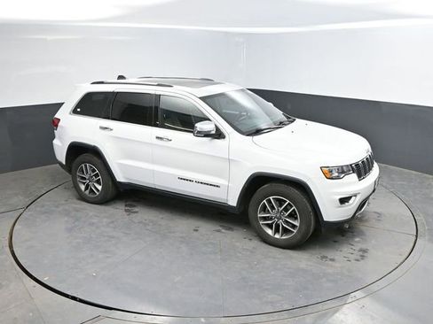 Used 2020 Jeep Grand Cherokee Limited w/ Luxury Group II AWD/4WD image 33