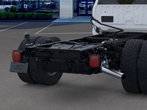 New 2026 Ford F550 4x4 Supercab Super Duty image 21