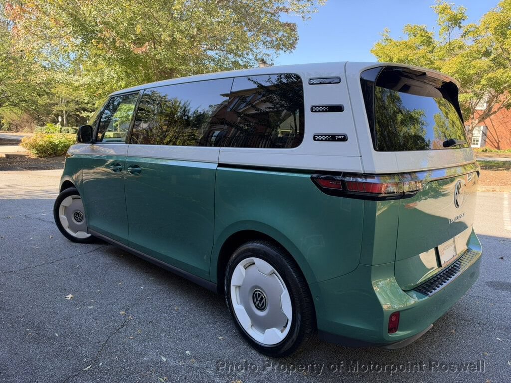 Used 2025 Volkswagen ID. Buzz 1st Edition AWD/4WD image 8