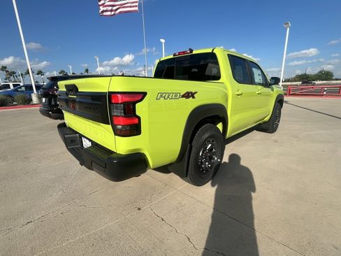New 2026 Nissan Frontier PRO-4X w/ Pro-4x Convenience Package image 3