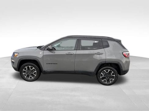 Used 2020 Jeep Compass Trailhawk AWD/4WD image 7