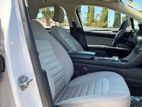 Used 2019 Ford Fusion S FWD image 14