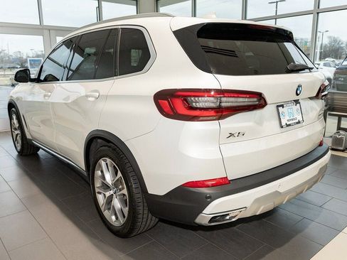Used 2022 BMW X5 xDrive40i w/ Premium Package image 4