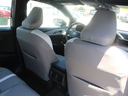 Certified 2026 Toyota Camry SE FWD image 28
