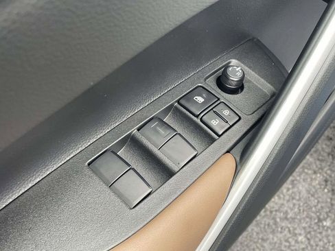 New 2026 Toyota Corolla Cross XLE image 26