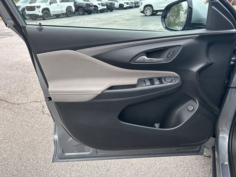 New 2026 Buick Envista Avenir image 11