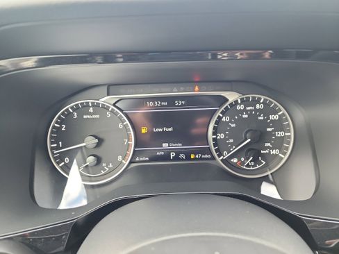 New 2025 Nissan Pathfinder SV w/ Black Appearance Package image 19