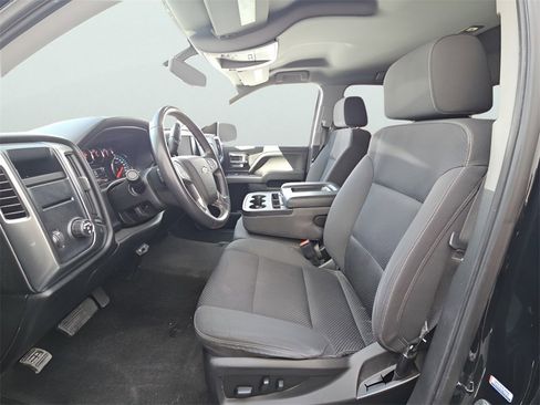 Used 2018 Chevrolet Silverado 1500 LT w/ Texas Edition image 13