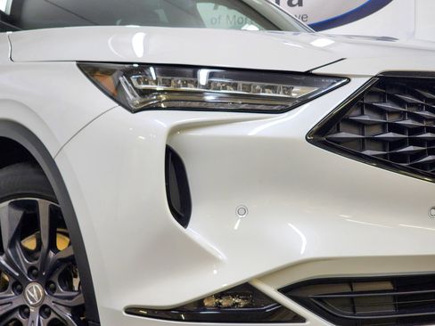 Used 2023 Acura MDX A-Spec image 17