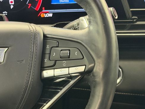 Used 2023 Cadillac Escalade V w/ LPO, ONYX Package AWD/4WD image 17