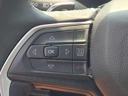 Certified 2024 Jeep Grand Cherokee Altitude AWD/4WD image 29