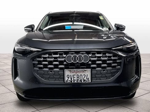 Certified 2025 Audi Q5 Premium w/ Convenience Package AWD/4WD image 7