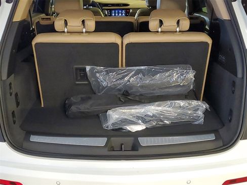 New 2025 Cadillac XT6 Premium Luxury w/ Platinum Package image 7