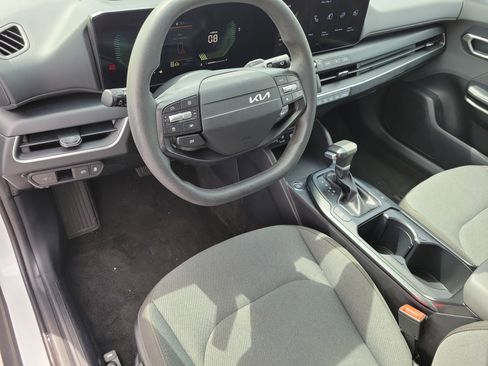 Used 2025 Kia K4 FWD image 13