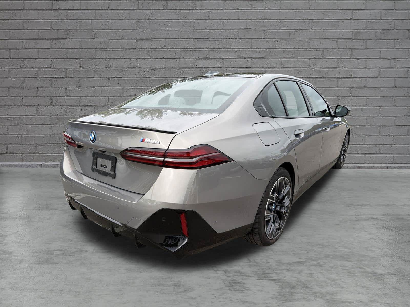 Used 2024 BMW i5 M60 w/ Premium Package AWD/4WD image 8