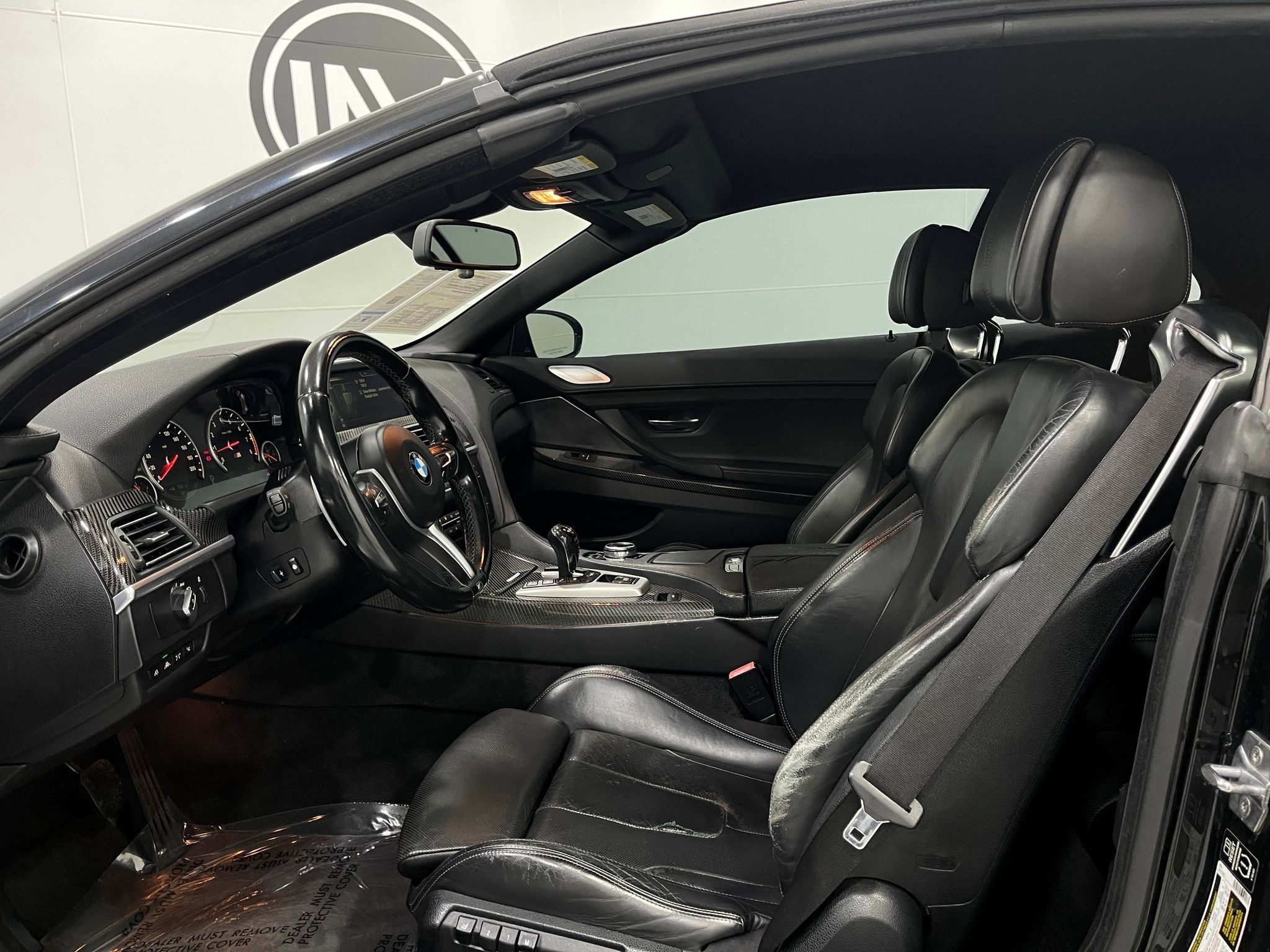 Used 2015 BMW M6 Convertible RWD image 12