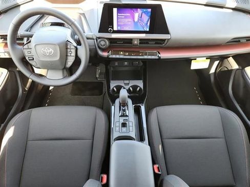 New 2026 Toyota Prius Plug-In Hybrid FWD image 19