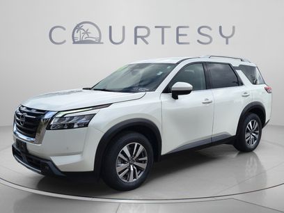 Certified 2022 Nissan Pathfinder SL w/ Cargo Package