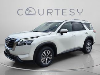 Certified 2022 Nissan Pathfinder SL w/ Cargo Package AWD/4WD 360° Tour