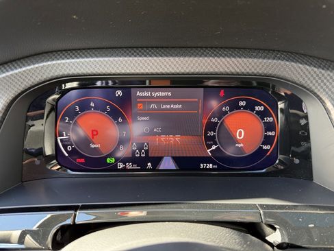 Used 2024 Volkswagen Atlas Peak Edition SE image 18