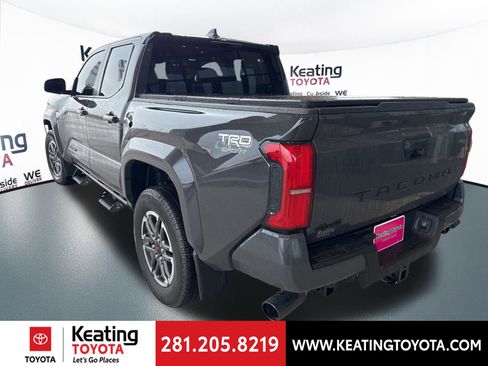 Used 2024 Toyota Tacoma TRD Sport image 5