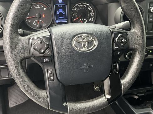 Used 2019 Toyota Tacoma SR5 image 11
