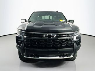 Used 2025 Chevrolet Silverado 1500 ZR2 w/ Technology Package AWD/4WD video 2
