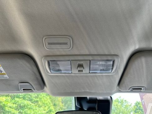 Used 2024 Nissan Titan SV w/ Accessory Utility Package AWD/4WD image 27