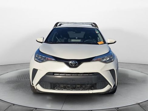 Used 2021 Toyota C-HR LE image 8