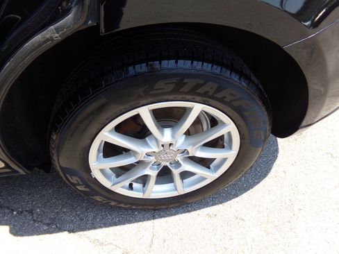 Used 2012 Audi Q5 2.0T Premium AWD/4WD image 12