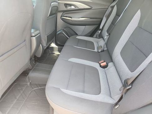 Used 2023 Chevrolet TrailBlazer LT w/ Convenience Package AWD/4WD image 22